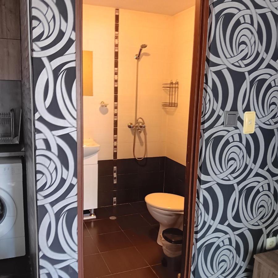 Melani 2 Apartment Plovdiv Bagian luar foto